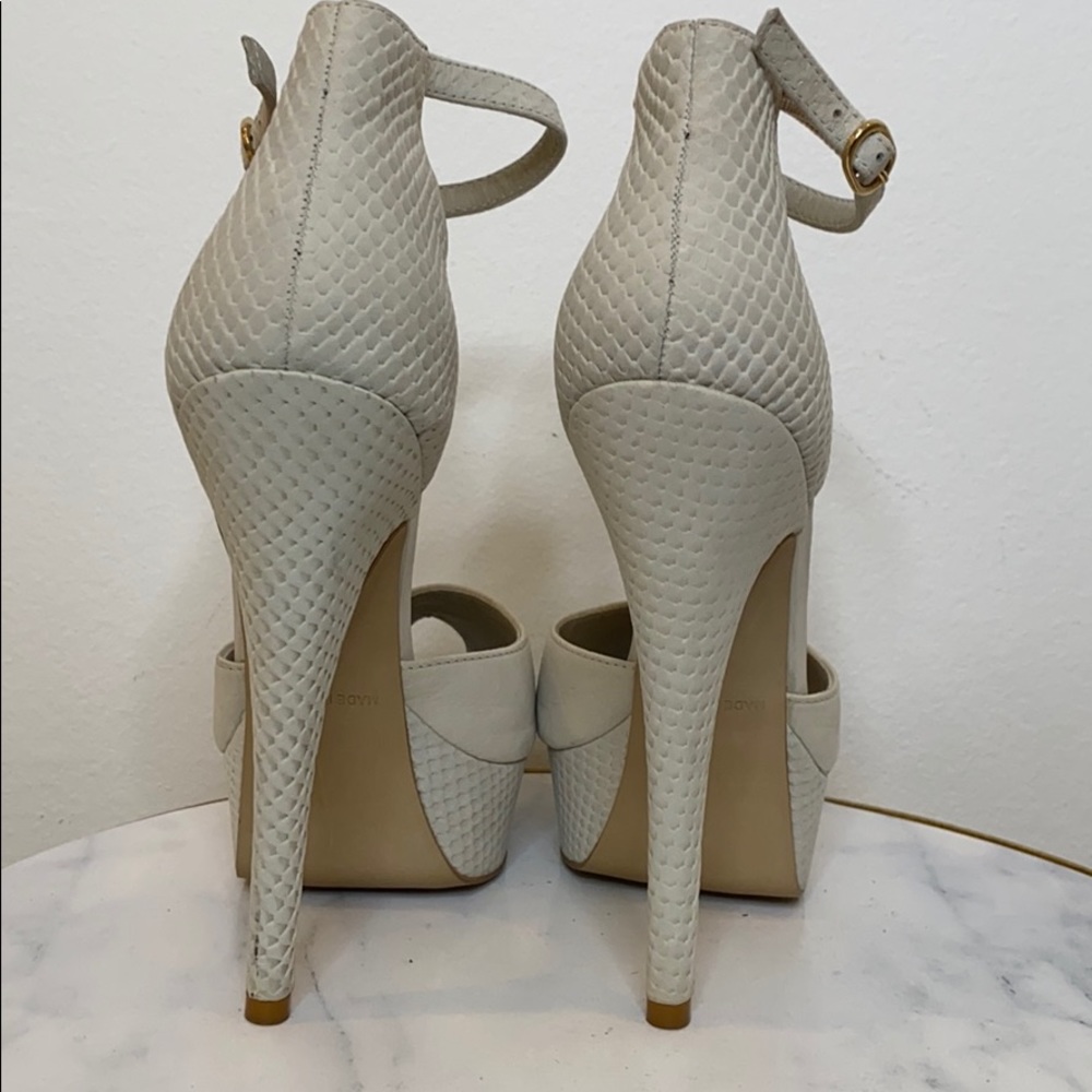 Open Toe Platforms - Picture 3 of 6